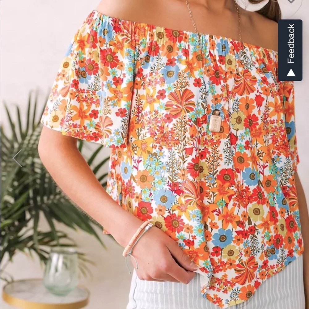 Floral off the shoulder top BUCKLE